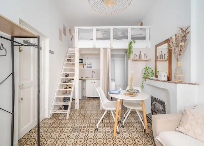 Cosy Au Centre De - 2 博凯尔